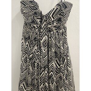 Express black white zebra print sweetheart neckline removeable straps size 8 NWT